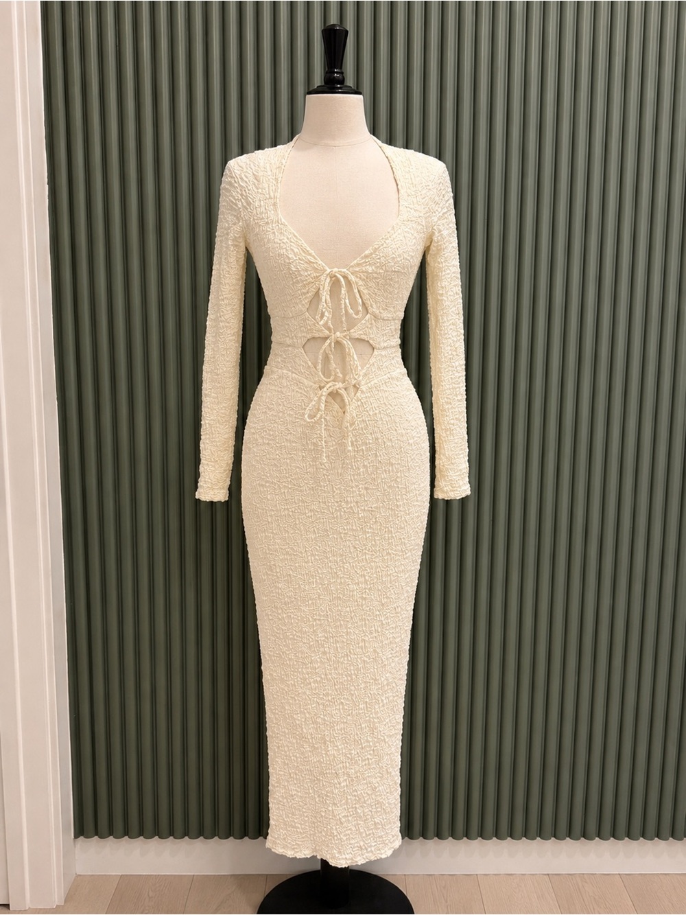 RESA Cream Textured Tie-Front Long Sleeve Midi Dress